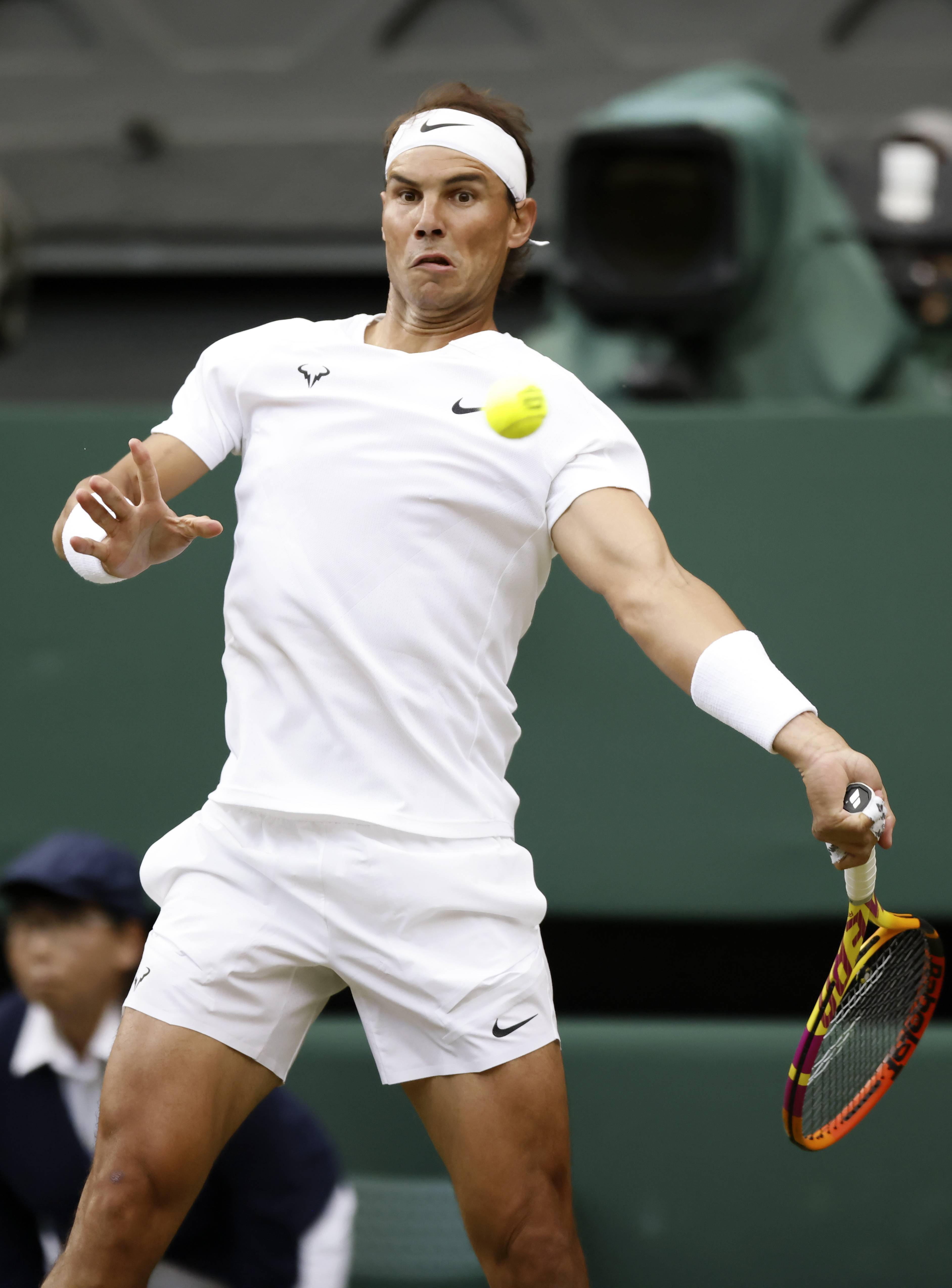 温网逆转拉沃尔杯，纳达尔点燃赛场