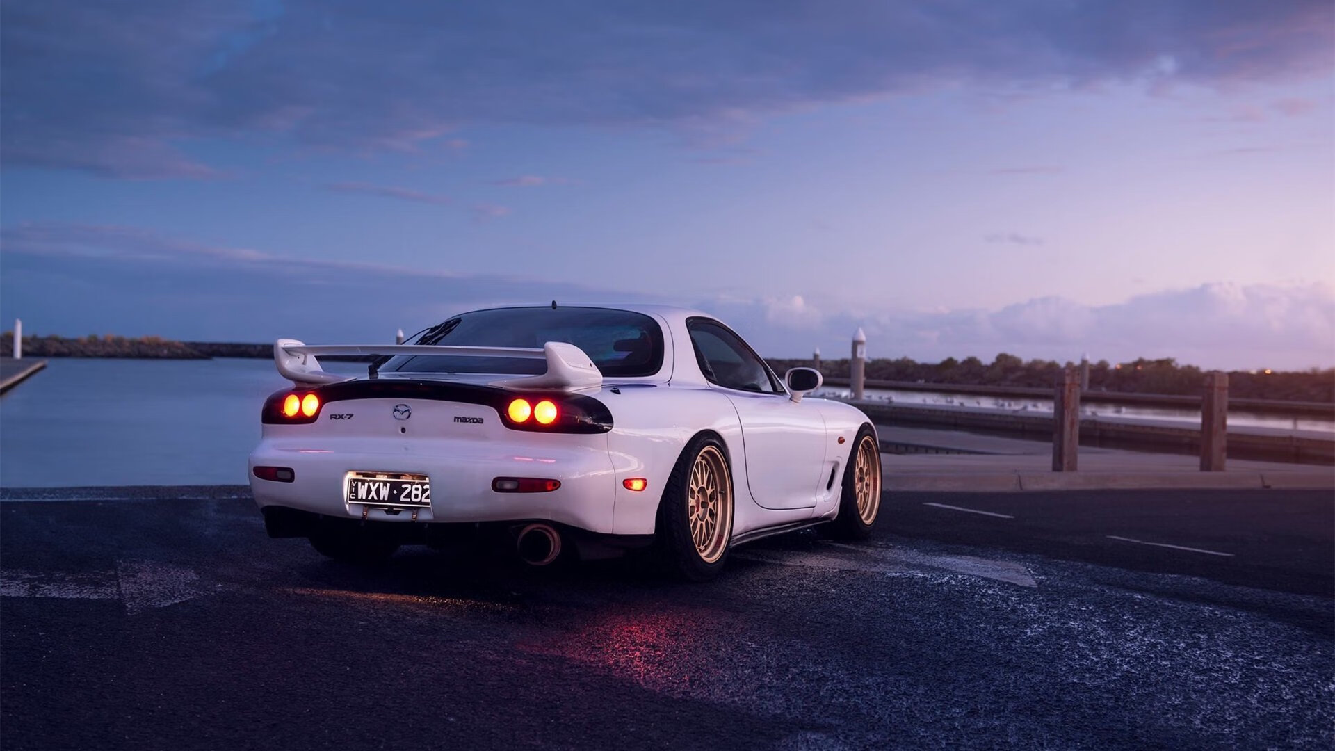 唯一性闪耀之夜—当新王于争议中登基，复刻的经典单节撕开尘封剧本