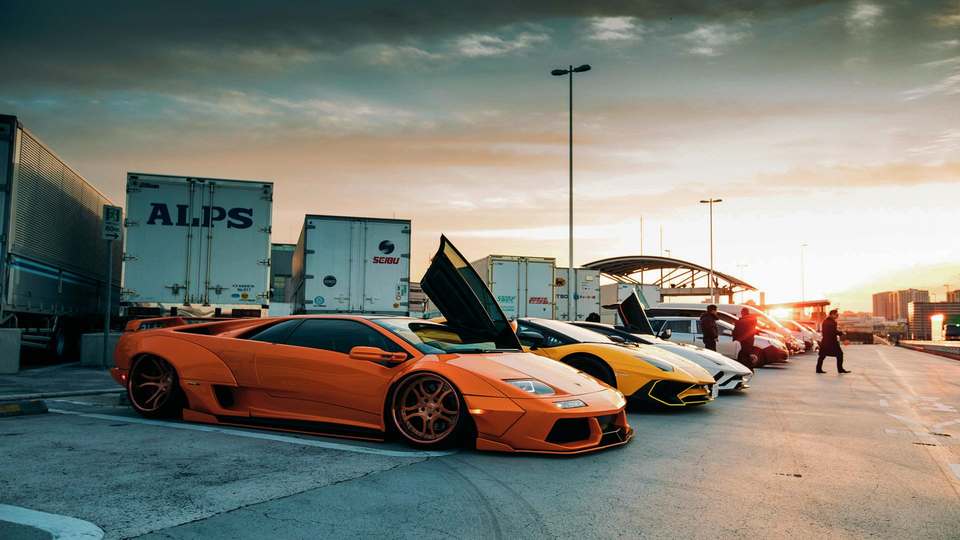 引擎轰鸣绿茵场，莱比锡红牛车队战术击溃比利时车队，年度争冠悬念再起