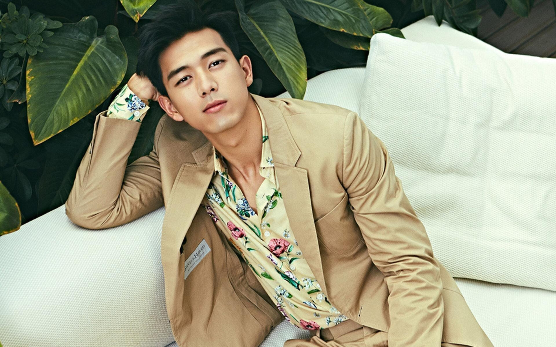 战火中的绿茵场，托尼如何终结伊拉克，为马德里竞技攻破命运防线